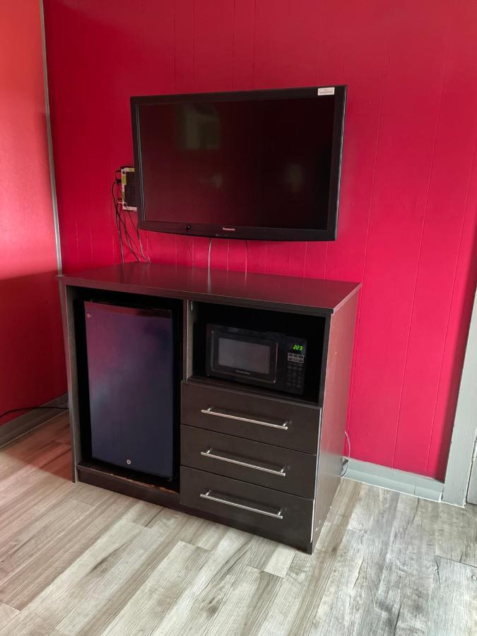 Budget Inn Монровил Екстериор снимка