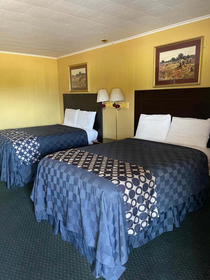 Budget Inn Монровил Екстериор снимка